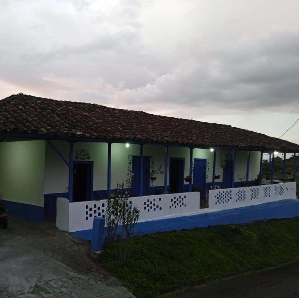 Santa Irene De Palomino - Sevilla Valle Del Cauca Farm stay Sevilla (Valle del Cauca)